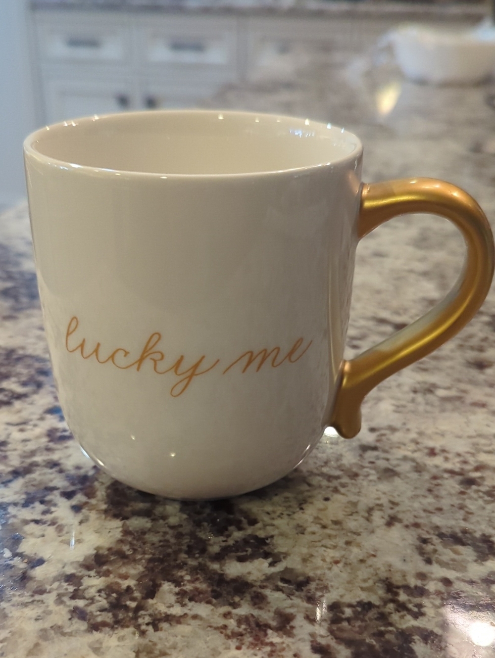 Gold-Handle White Ceramic Mug - "lucky me"